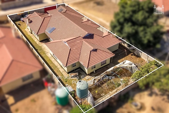 Neat Family Home for sale!!