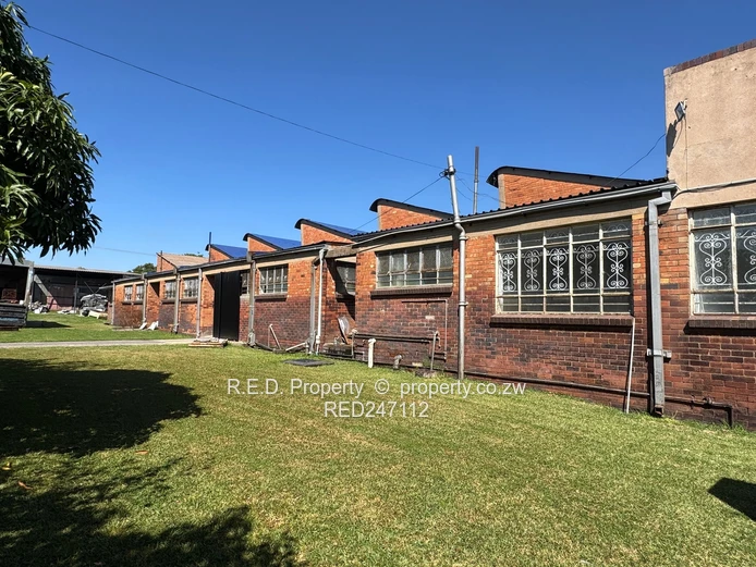 Large-Scale Commercial Property with Extensive Warehouse and Business Space In Belmont!