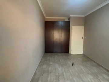 3 Bedroom Garden Flat