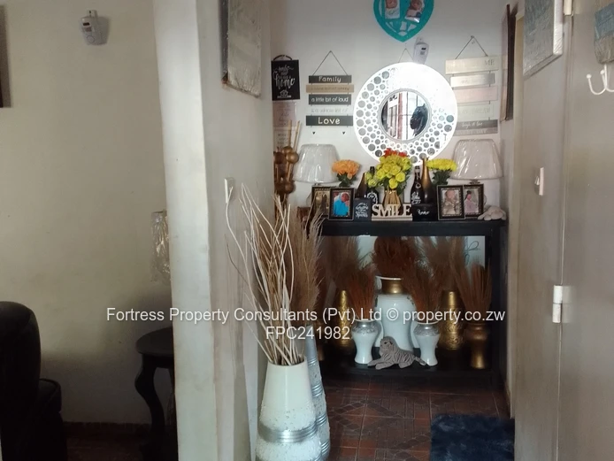 Brick 3-Bed Home in Mainway Meadows — Garage, Water Tank