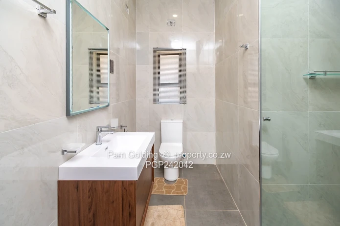 3 Bedroom Townhouse/Complex/Cluster for Sale in Mount Pleasant