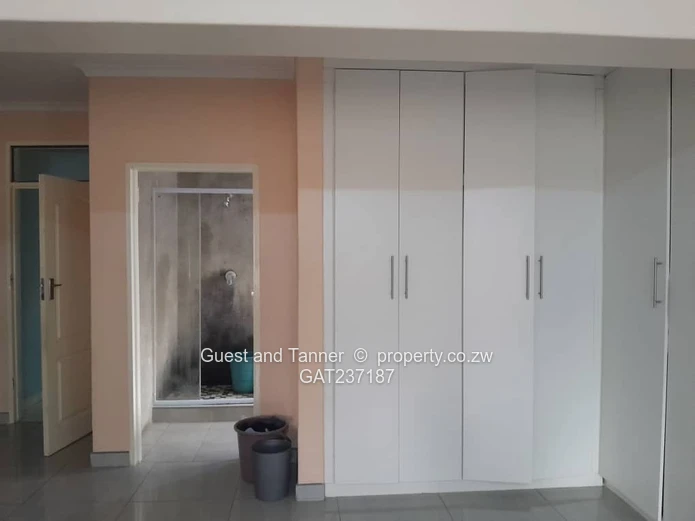 Commercial Property For Rent In Highlands