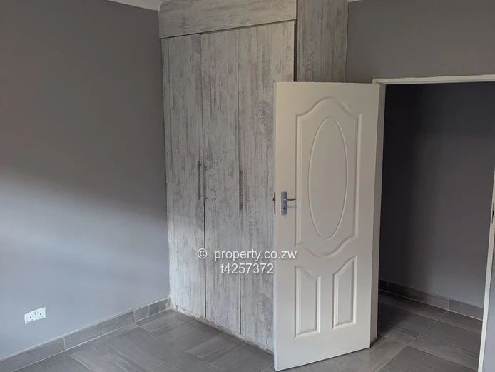 Malborough 3 bedroom apartment for sale 