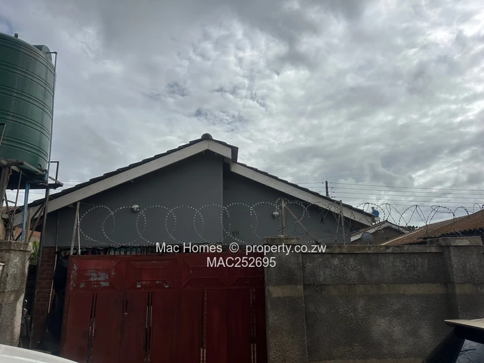 Secure Gated 3-Bed Home in Kuwadzana, Harare with Borehole (Sole Mandate)
