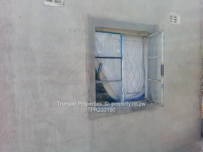 House for sale in St Marys Chitungwiza (Sole Mandate)