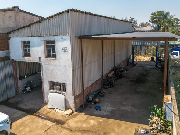 Warehouse & Factory