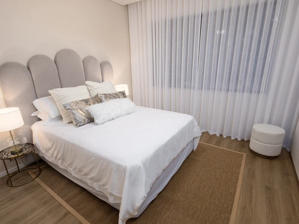 3 Bedroom Flat & Apartment