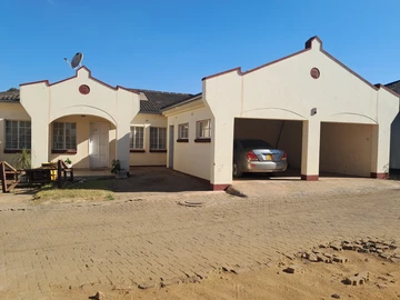 3 Bedroom Cluster