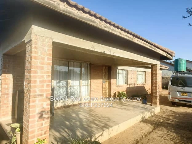 3-Bed Romney Park Home — Walled, Verandah & Fireplace