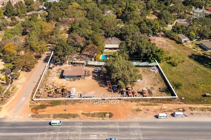 Investors Delight-Road Frontage Gem