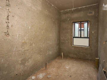 3 Bedroom Garden Flat