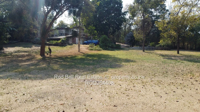 3 bedroom home sitting on 6158m2 of land