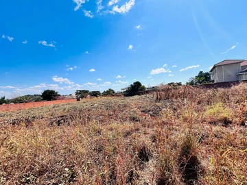 Gletwin Park Prime Residential Stand For Sale 