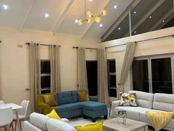 6 Unit Townhouse Complex