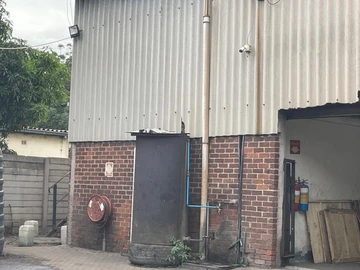 Warehouse & Factory