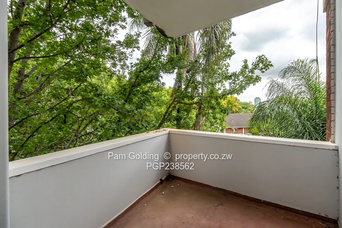 Neat Apartment in a Secure Block (Sole Mandate)