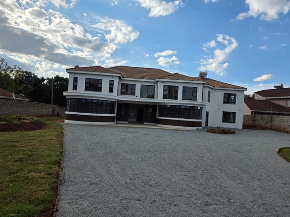 7 Bedroom House