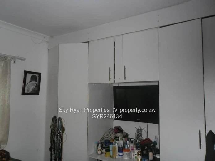 Marlborough Garden Flat For Sale
