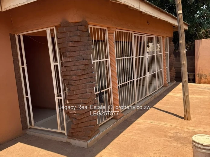 Secure Walled 5-Bed Home on Main Road, Kuwadzana