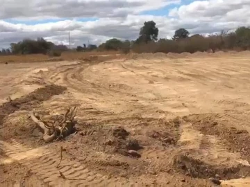 Commercial & Industrial Land