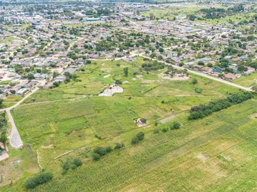 Commercial & Industrial Land