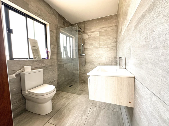 6 Bedroom Townhouse Complex