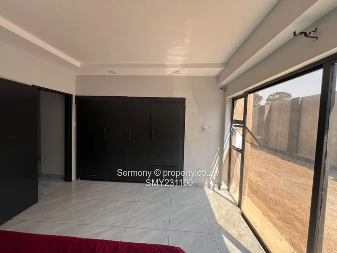 Spacious Cluster Home For House