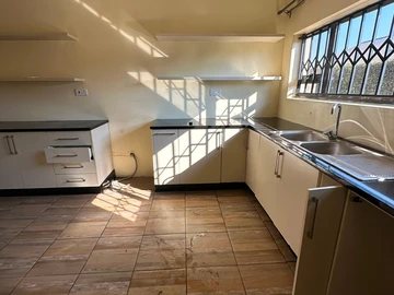 2 Bedroom Garden Flat