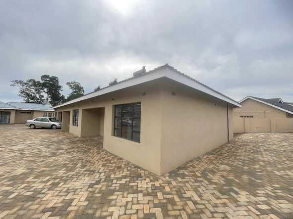 2 Bedroom Garden Flat