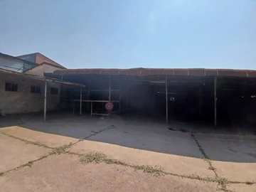 Warehouse & Factory
