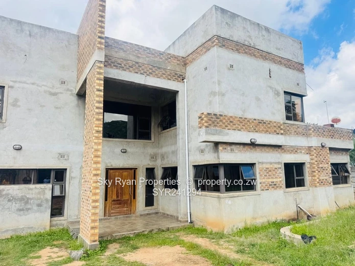 Avondale West Double Storey For Sale 