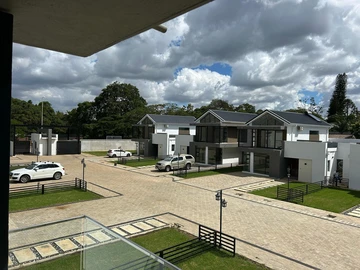 4 Bedroom Townhouse Complex