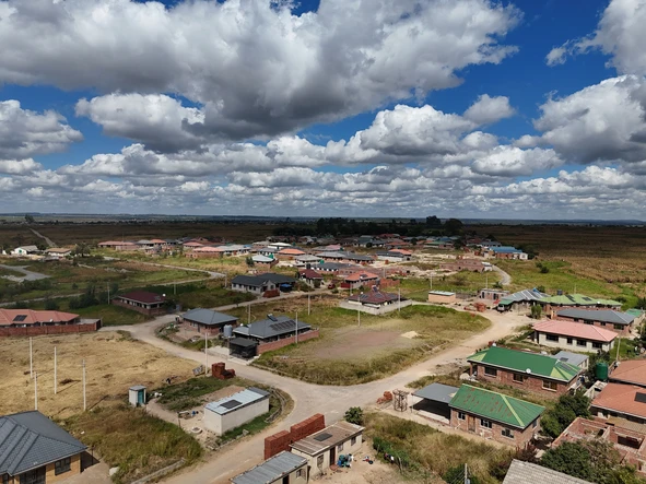 Stands & Residential Land