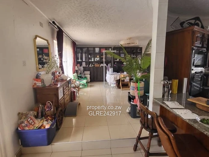 Mount Pleasant 5-Bed Home on 4000m² w/ Borehole & Pool