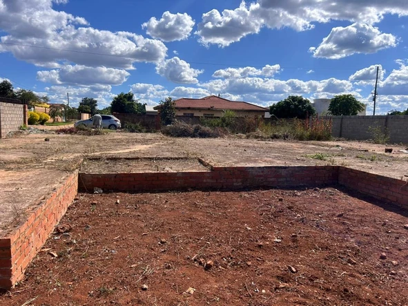 Stands & Residential Land