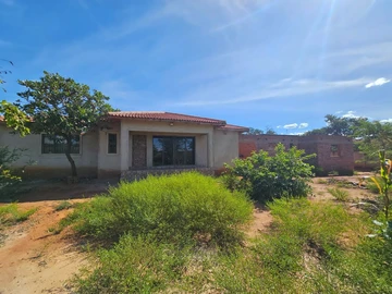 Spacious 7-Bedroom Family Home in Charlotte Brooke, Harare North!