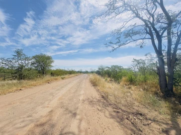 Commercial & Industrial Land