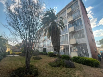 2 Bedroom Garden Flat