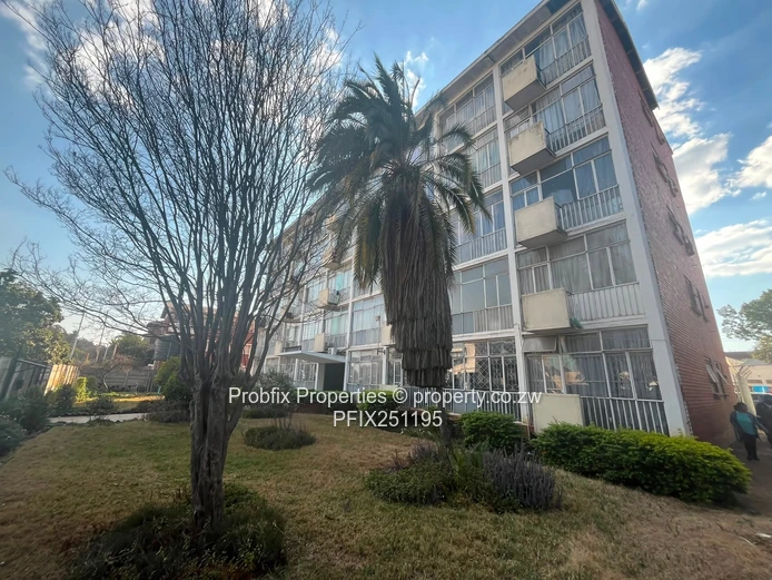 Harare Avenues- Neat  2 bed flat for sale