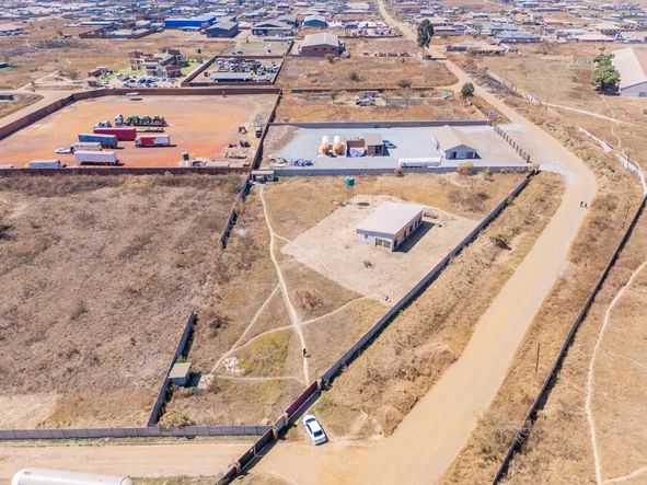 Commercial & Industrial Land