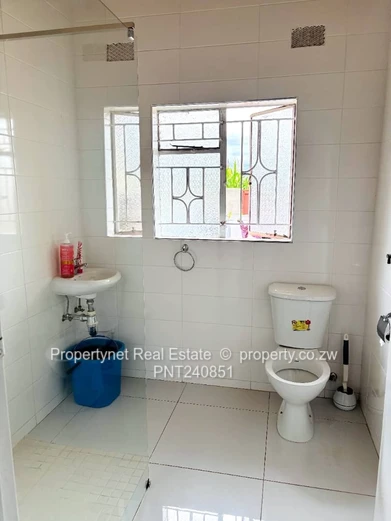 Solid neat family home!!!