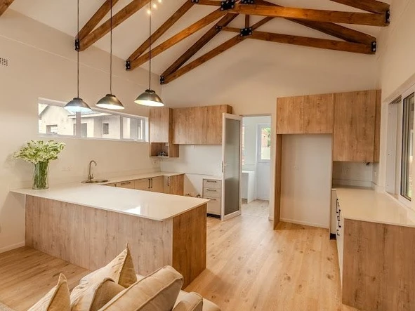 6 Unit Townhouse Complex