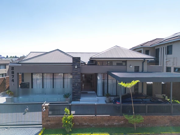 4 Bedroom House