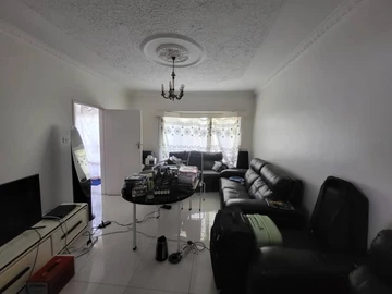 3 Bedroom Garden Flat