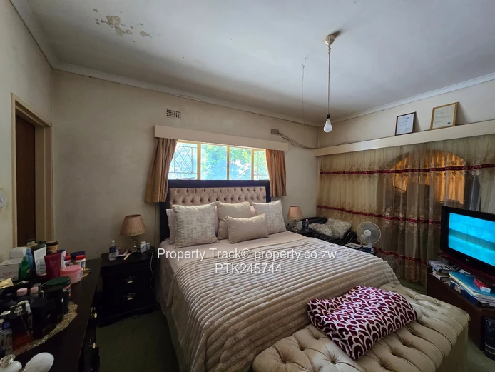 Idyllic Family Home in serene neighbourhood 