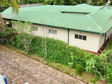 Farm & Agricultural Land