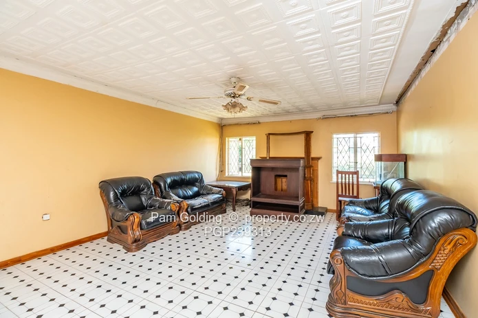 3 Bedroom House For Sale In Avonlea  (Sole Mandate)