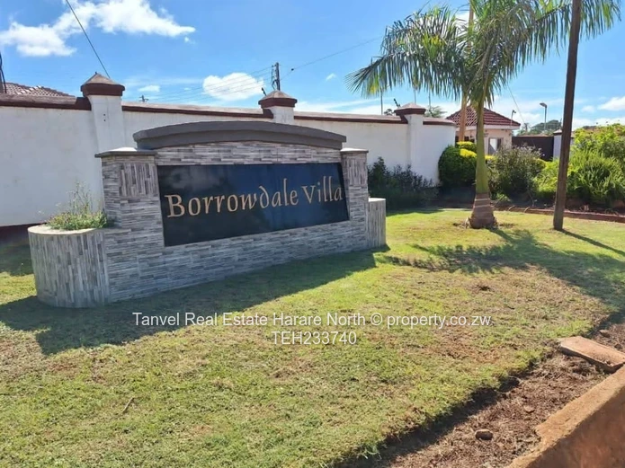 HOGERTY HILL CLUSTER FOR SALE   This 4 bed with a luxurious  MES with a walk-in closet features a