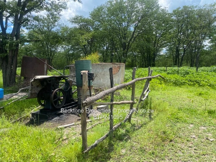 Nkayi Rd Ranch: 486ha Cattle Farm, 50km Bulawayo"