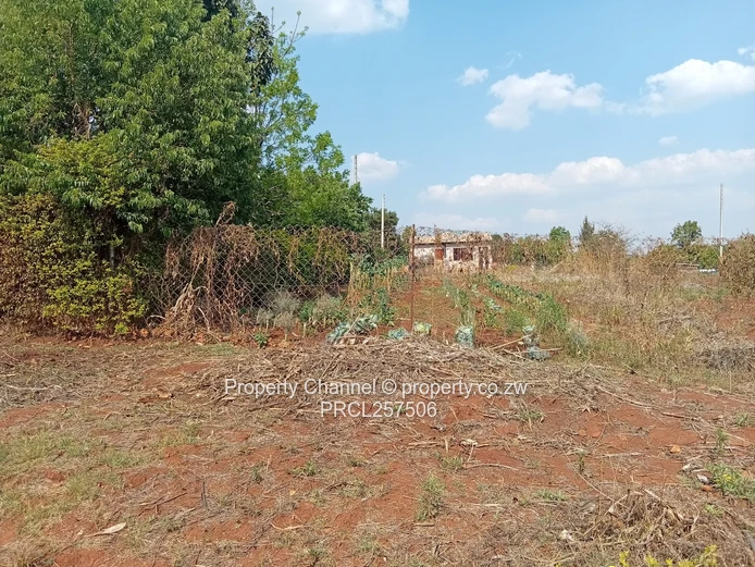 977 m² Vacant Stand in Hatcliffe — Cleared & Fenced